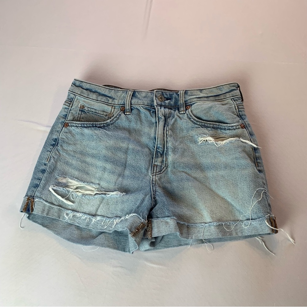 American Eagle Outfitters Blue Ripped Jean Shorts Distressed Style Size 6